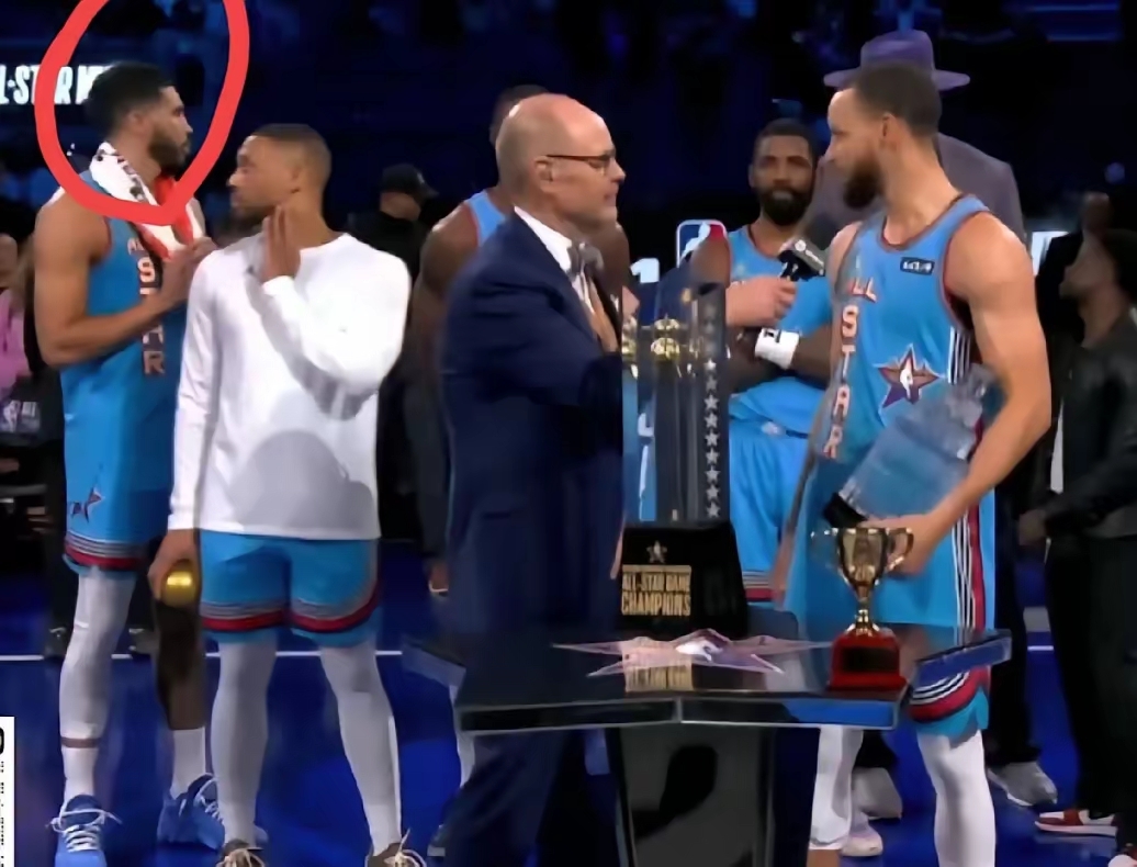 乐鱼体育登入-塔图姆与50激战巴塞罗那分钟，表现优异胜负难料！，大坂直美焦点对战全场沸腾不已-乐鱼体育登入